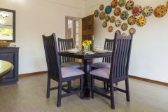 Mauya-Dining2